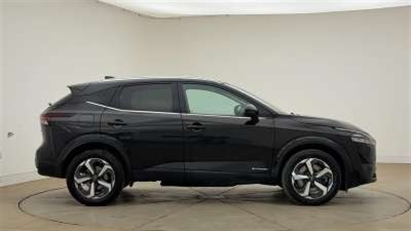 Nissan Qashqai 1.5 E-power N-connecta Glass Roof YE24NJU Black #4