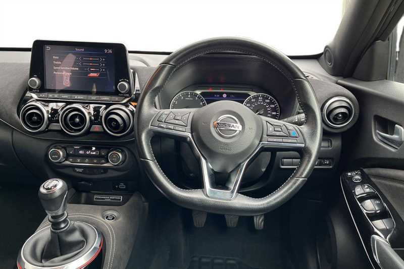 Nissan Juke 1.0 Dig-t Tekna Black #15