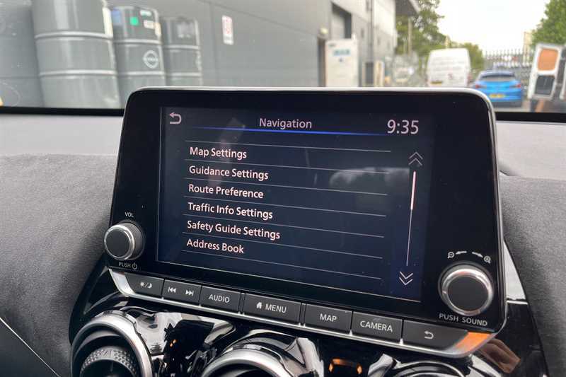 Nissan Juke 1.0 Dig-t Tekna Black #35