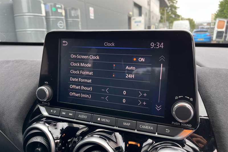 Nissan Juke 1.0 Dig-t Tekna Black #32
