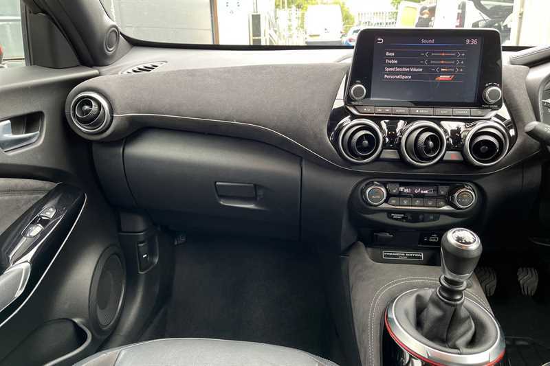 Nissan Juke 1.0 Dig-t Tekna Black #17