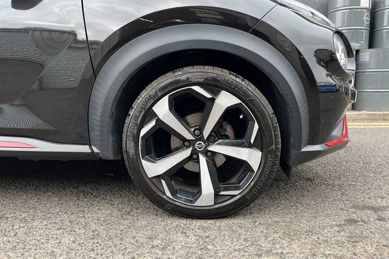 Nissan Juke 1.0 Dig-t Tekna Black #41