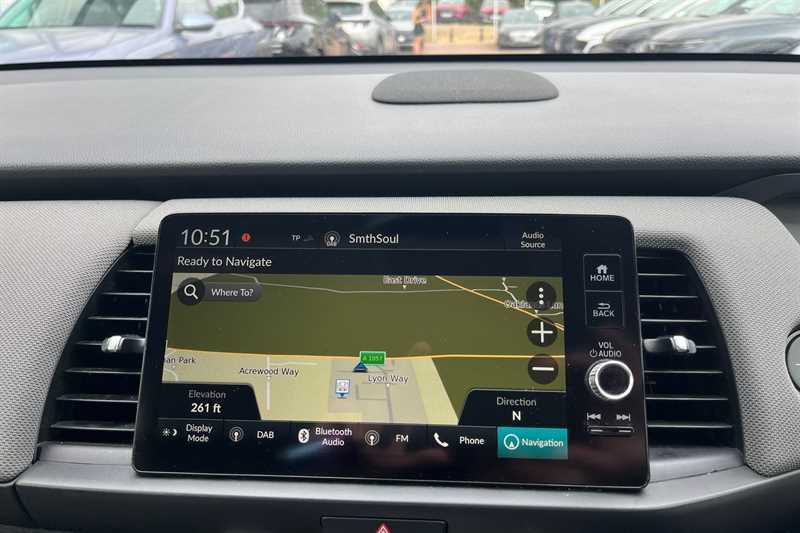 Honda Jazz 1.5 I-mmd Hybrid Crosstar Ex Ecvt SG21EFD Black #6