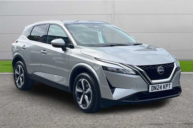 Nissan Qashqai 1.3 Dig-t Mh 158 N-connecta Xtronic Silver