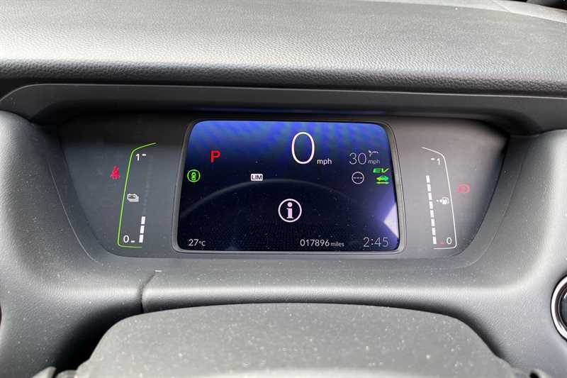 Honda Jazz 1.5 I-mmd Hybrid Sr Ecvt Red #2