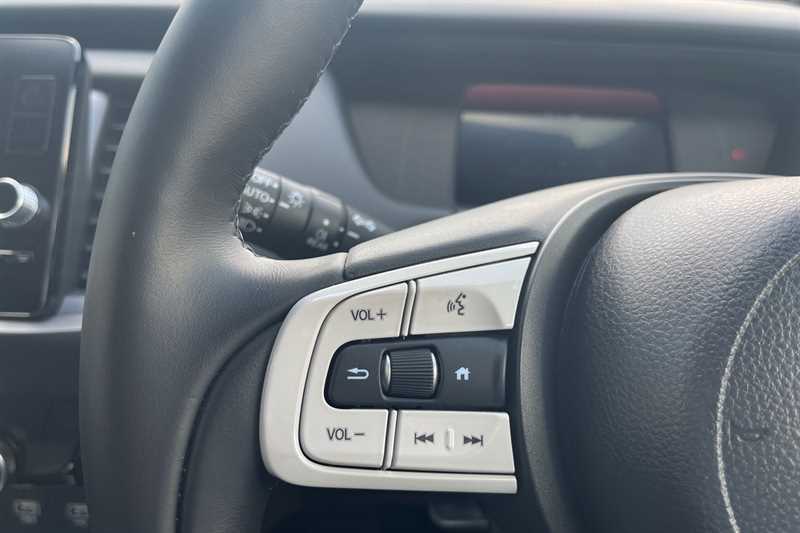 Honda Jazz 1.5 I-mmd Elegance White #17