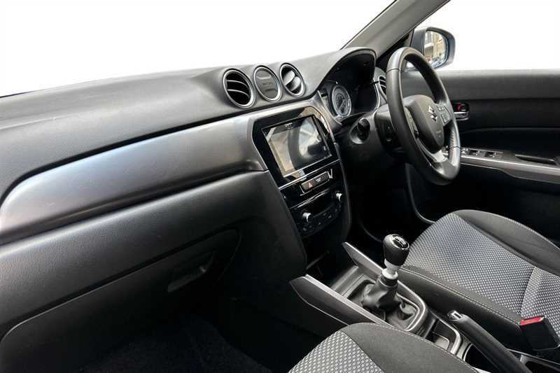 Suzuki Vitara 1.4 Boosterjet 48V Hybrid Sz-t Blue #2