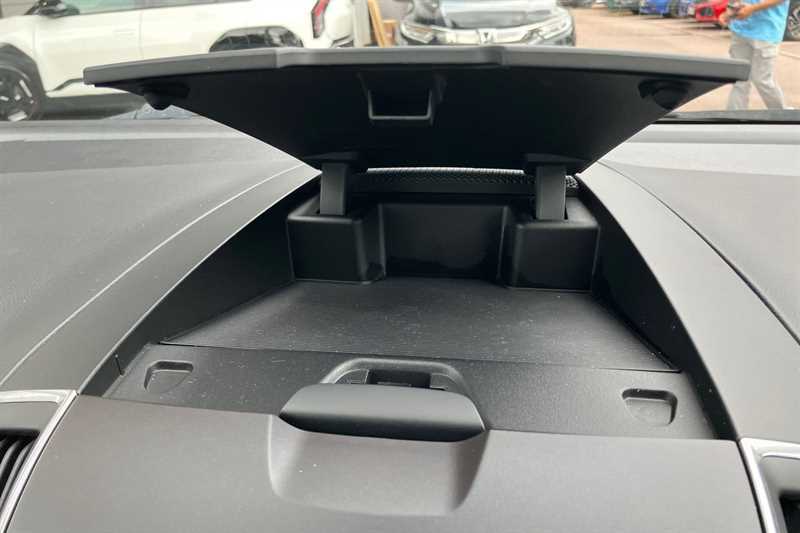 Ford Galaxy 2.5 Fhev 190 Titanium Cvt Lux Pack Black #33