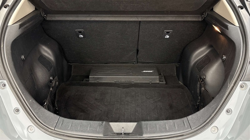 Nissan Leaf 110Kw Tekna 39Kwh Black #5