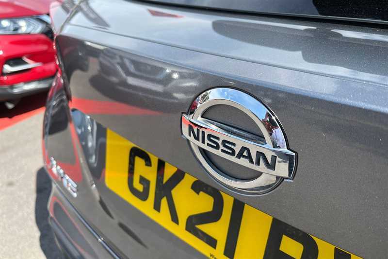 Nissan Juke Juke Tekna Dig-t Blue #26