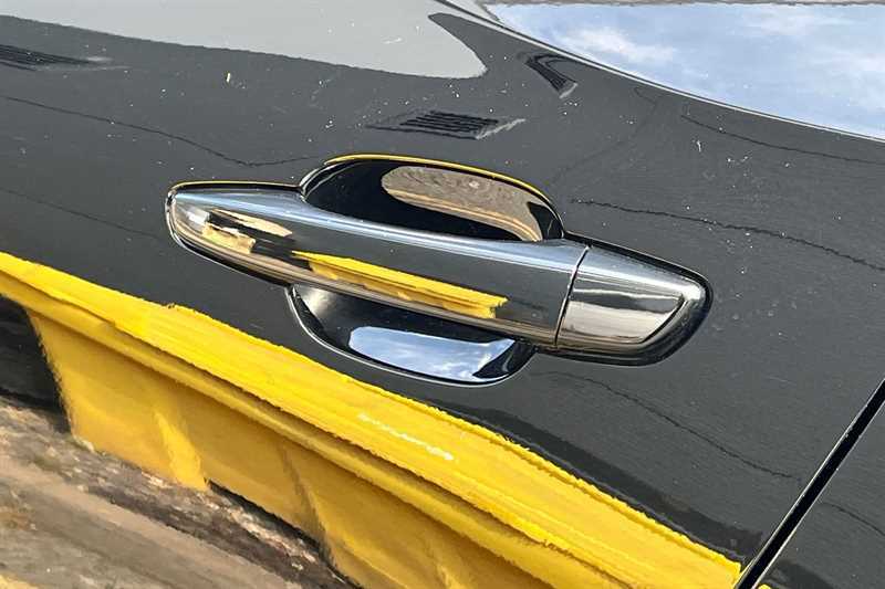 Vauxhall Mokka Sri Black #45