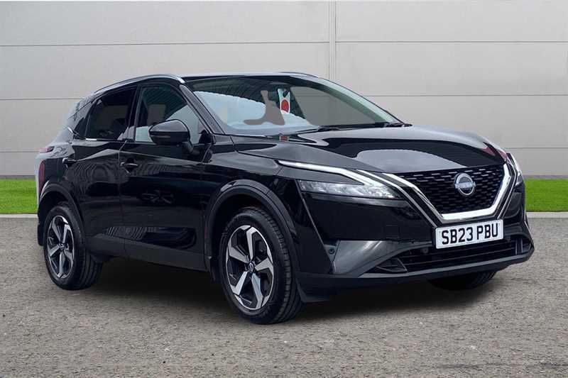 Nissan Qashqai 1.3 Dig-t Mh N-connecta Black