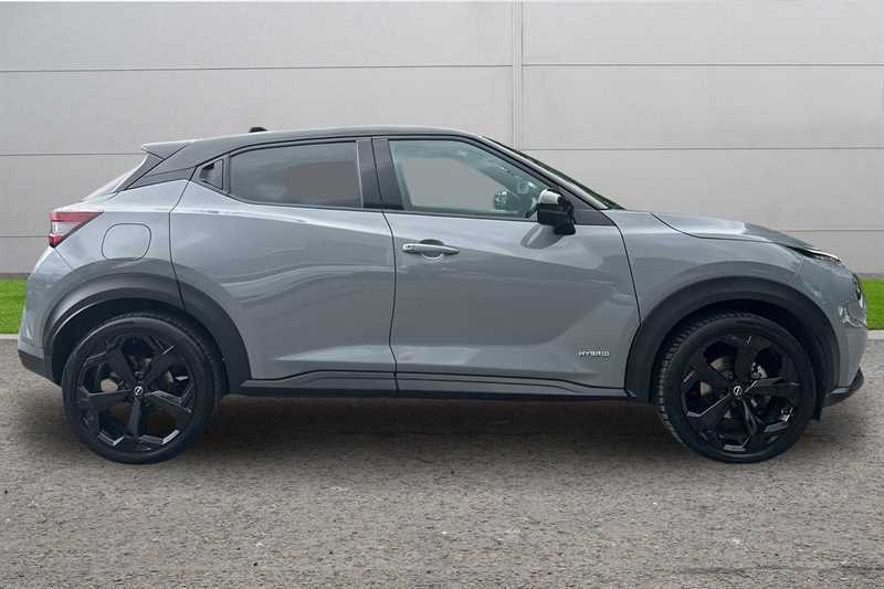 Nissan Juke 1.6 Hybrid Tekna Black #3
