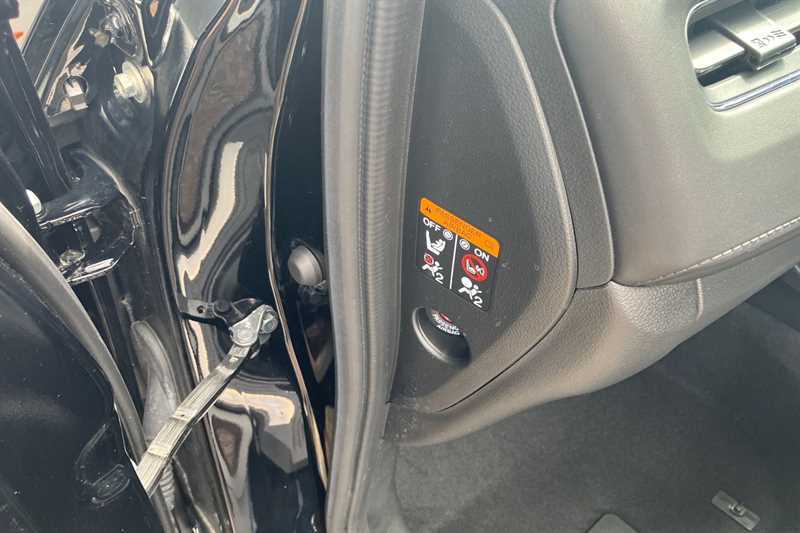 Honda Hr-V Hr-v Se I-vtec Red #40