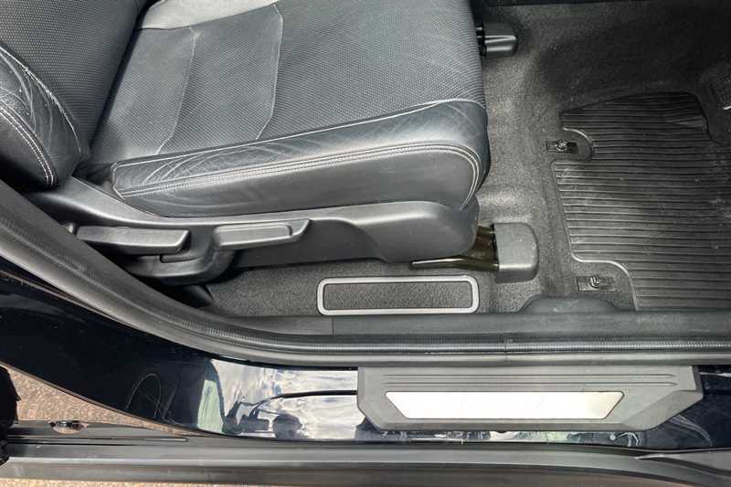 Honda Hr-V Hr-v Se I-vtec Red #34