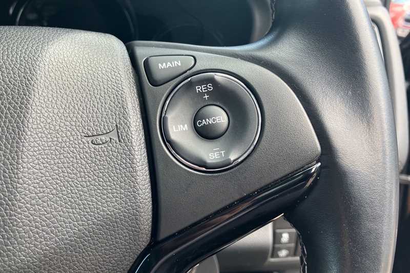 Honda Hr-V Hr-v Se I-vtec Red #31