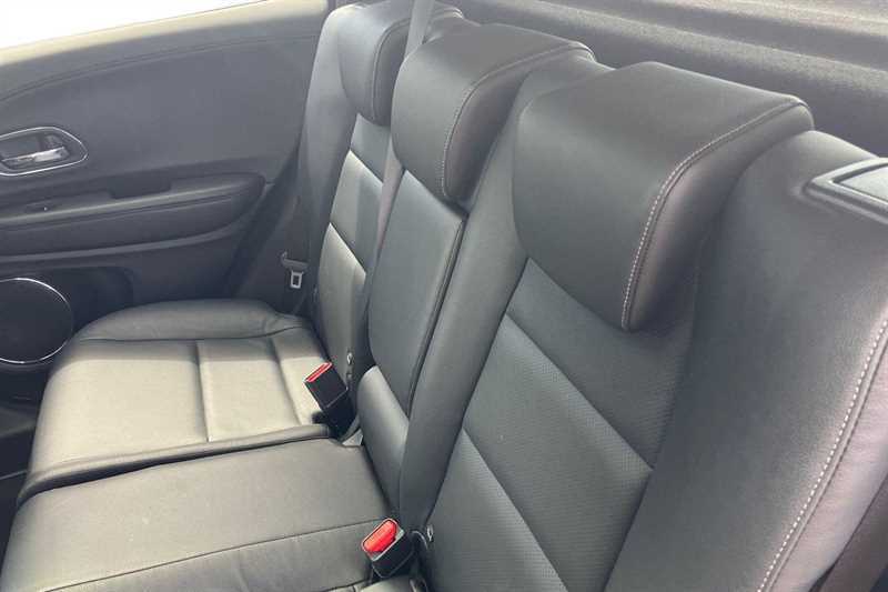 Honda Hr-V Hr-v Se I-vtec Red #8