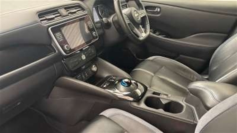Nissan Leaf 160Kw E Tekna 59Kwh Grey #2