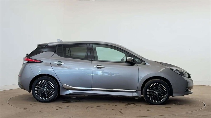 Nissan Leaf 160Kw E Tekna 59Kwh Grey #4