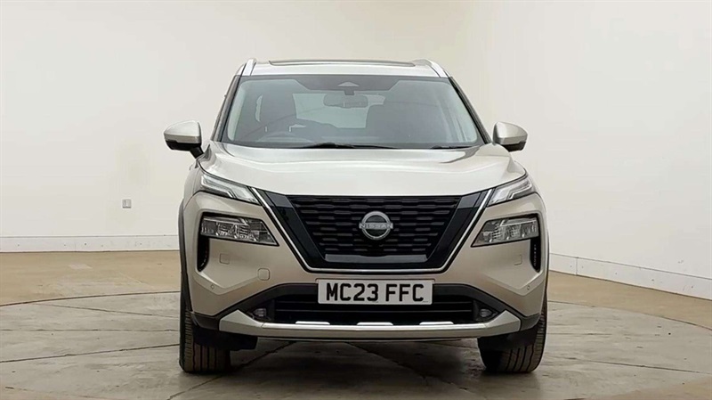 Nissan X-Trail Acenta Premium White #9