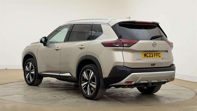 Nissan X-Trail 1.5 E-power E-4orce 213 Tekna 7 Seat Silver #3