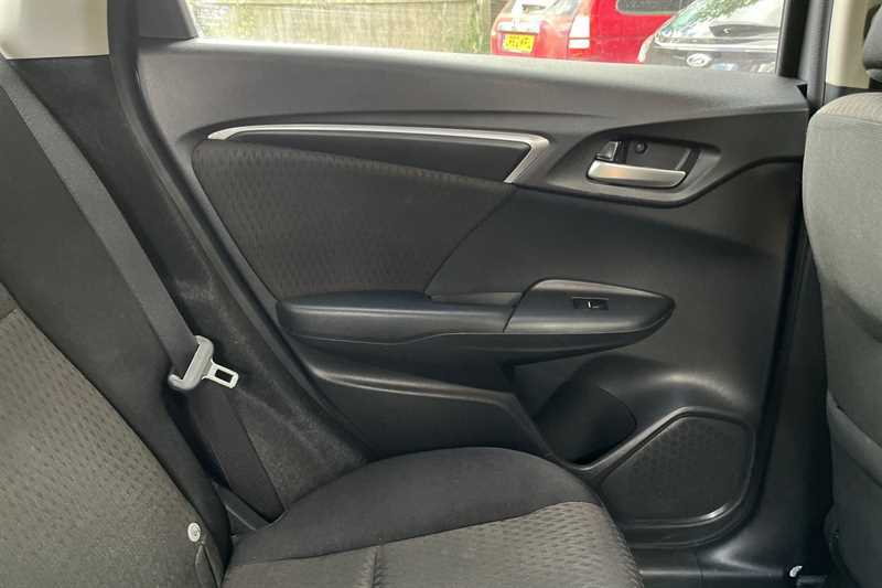 Honda Jazz Jazz Ex Navi I-vtec Grey #24