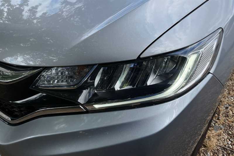 Honda Jazz Jazz Ex Navi I-vtec Grey #19