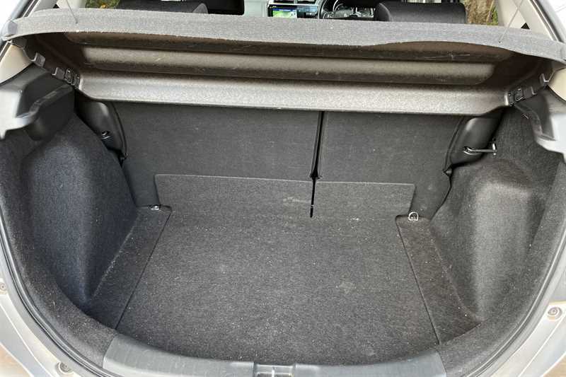 Honda Jazz Jazz Ex Navi I-vtec Grey #20