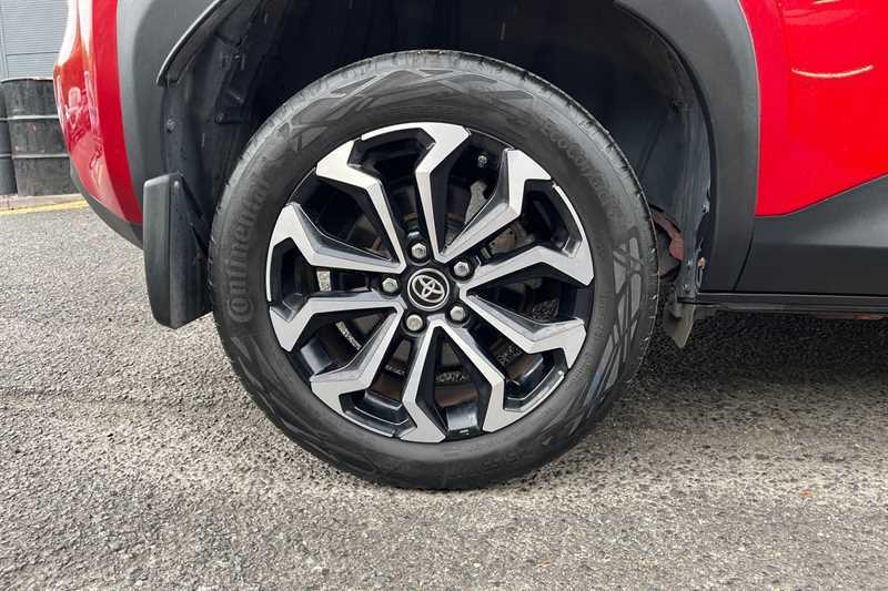 Toyota Yaris Cross 1.5 Hybrid Design Cvt Red #6