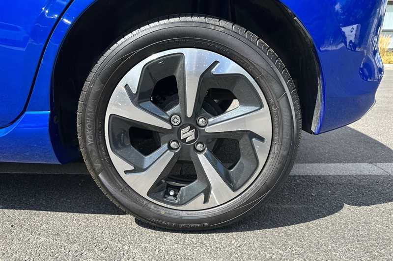 Suzuki Swift 1.2 Mild Hybrid Ultra Cvt Hatchback Blue #36