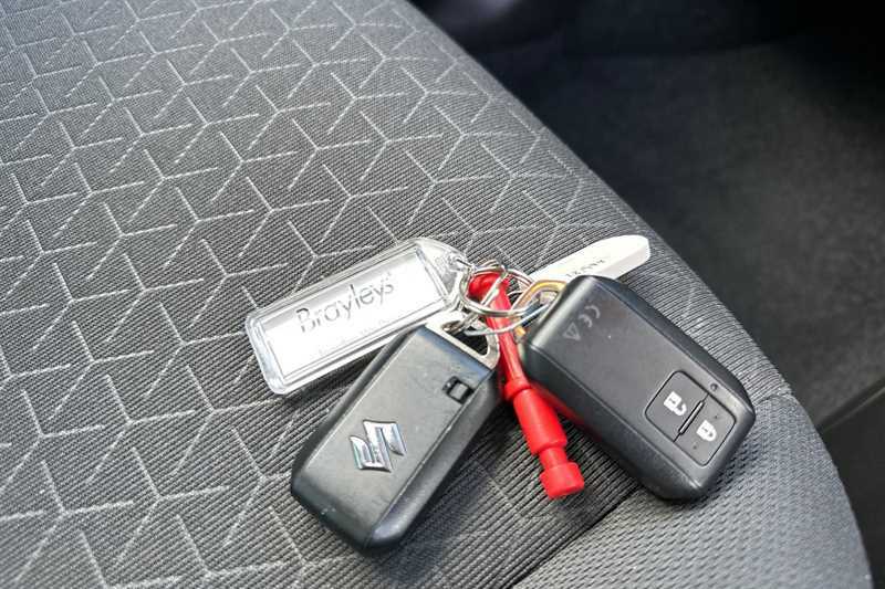 Suzuki Swift 1.2 Mild Hybrid Ultra Cvt Hatchback Blue #38