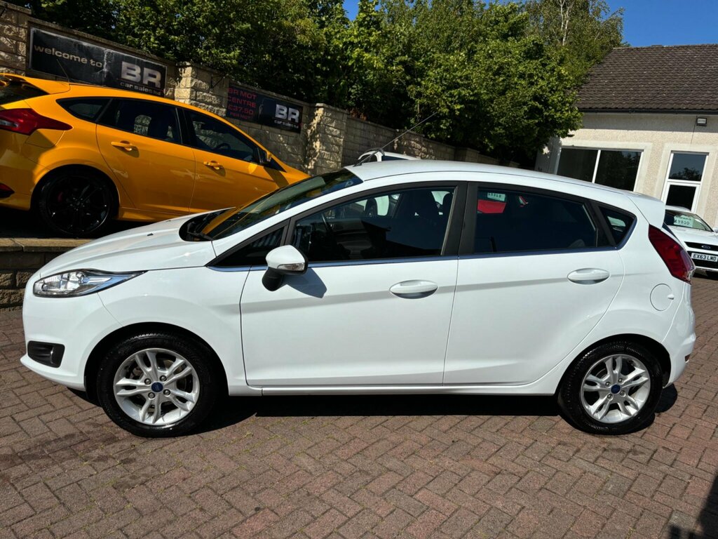Ford Fiesta 1.25 Zetec Euro 6 AP15JLU White #3