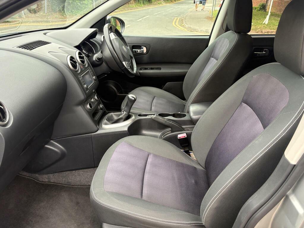 Nissan Qashqai 1.6 360 White #17