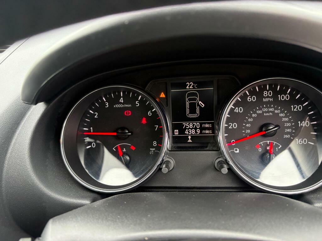 Nissan Qashqai 1.6 360 White #14