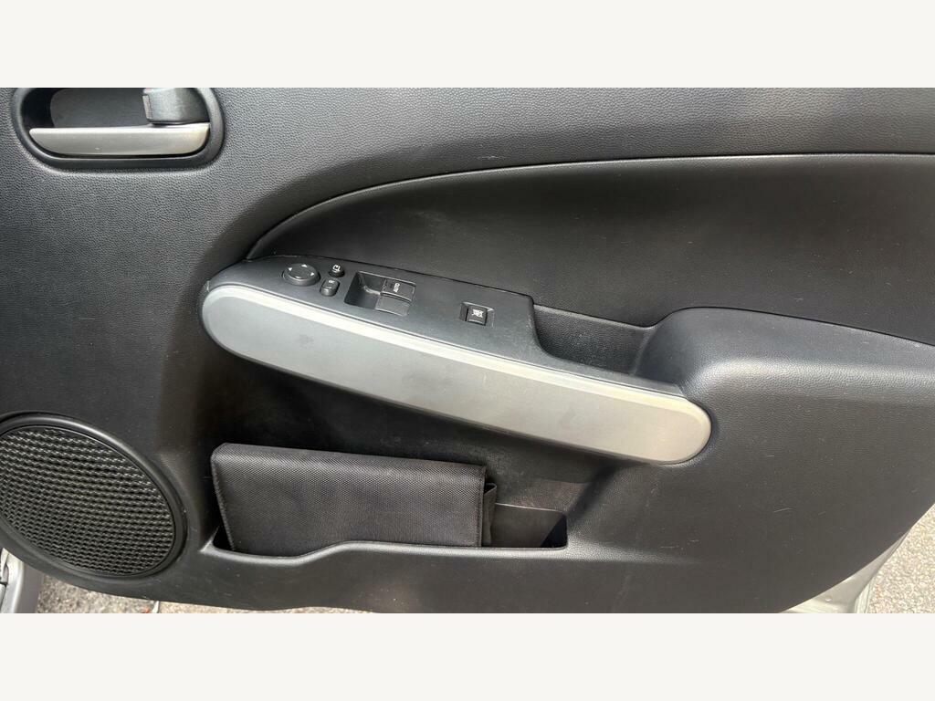 Mazda 2 1.3 Sport Venture Edition Silver #15