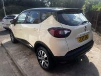 Renault Captur Hatchback 0.9 Play Tce 90 My18 201969 CE69SXU White #2