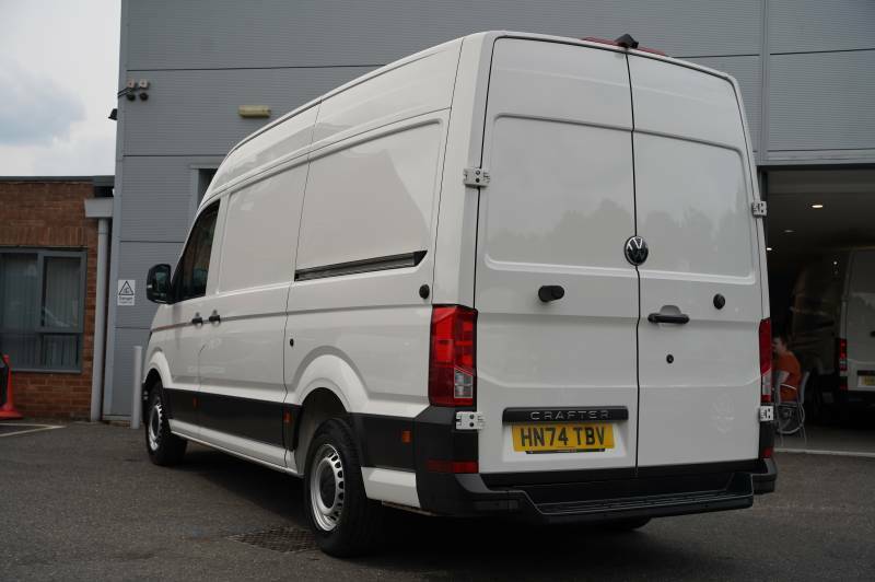 Volkswagen Crafter Cr35 Tdi 140Ps High Roof Van Commerce Plus Mwb - 2 HN74TBV White #3