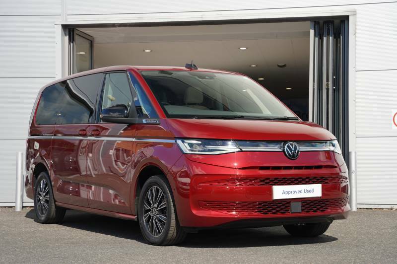 Volkswagen Multivan Tsi Ehybrid Lwb Dsg Style - 2024 74 Red