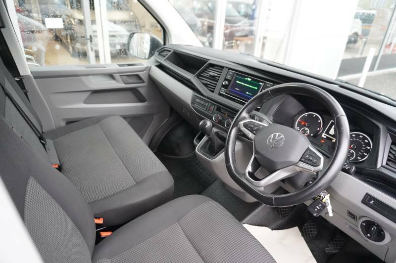 Volkswagen Transporter T30 Tdi 150 Van Startline Lwb White #6