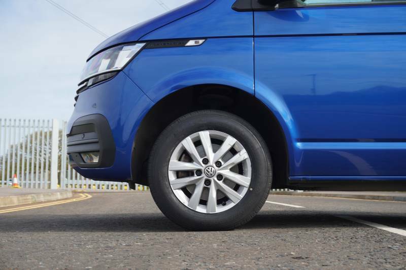 Volkswagen Transporter T30 Tdi 150 Van Dsg Highline Swb Blue #5