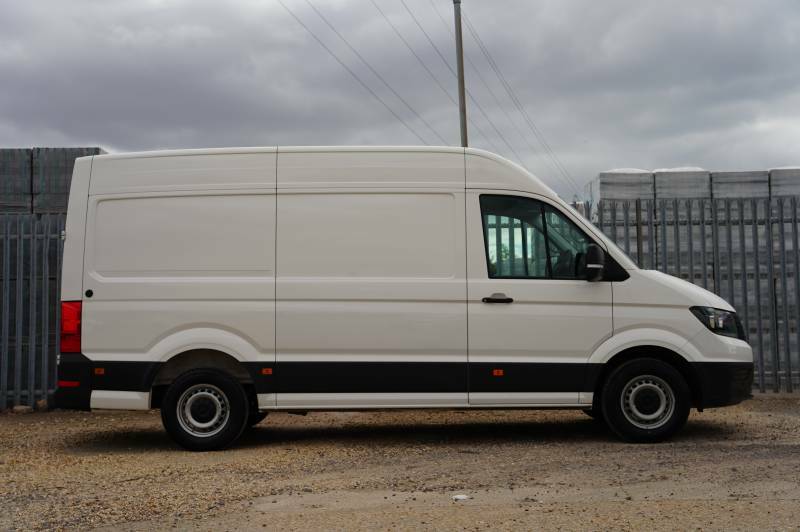 Volkswagen Crafter Cr35 Tdi 140Ps High Roof Van Commerce Plus Mwb - 2 HY74VDL White #4