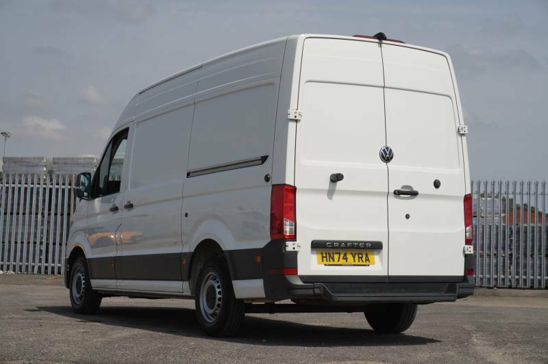 Volkswagen Crafter Cr35 Tdi 140Ps High Roof Van Commerce Plus Mwb - 2 HN74YRA White #3