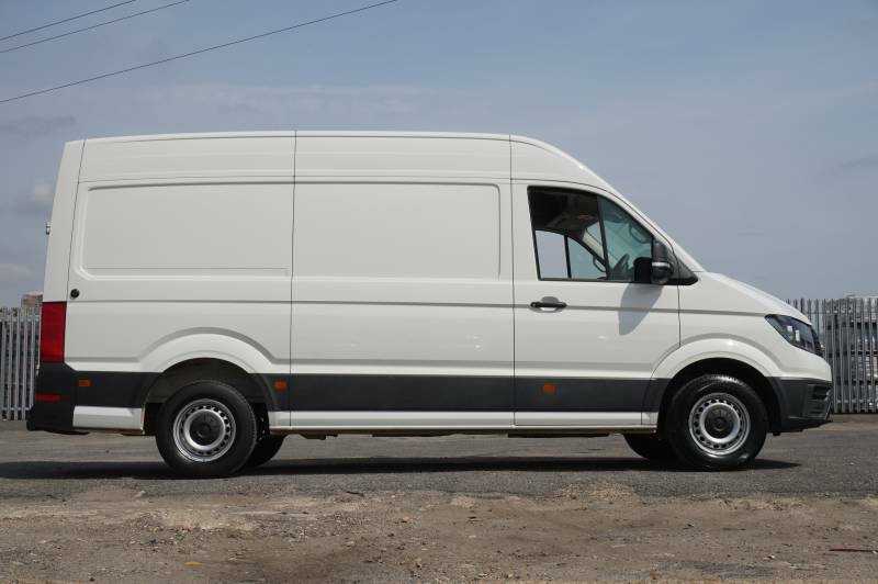 Volkswagen Crafter Cr35 Tdi 140Ps High Roof Van Commerce Plus Mwb - 2 HN74YRA White #4