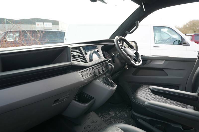 Volkswagen Transporter T30 Tdi 150 Kombi Van Dsg Highline Swb Grey #2