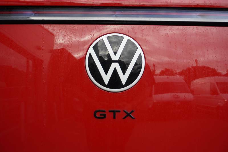 Volkswagen 1.5 Etsi R-line Dsg7 7 Seat White #53
