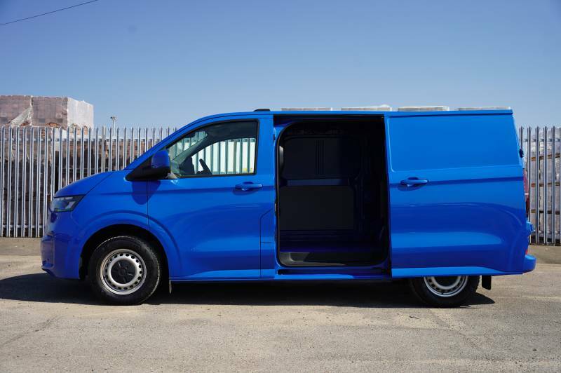 Volkswagen E-Transporter E 110 37.3Kwh Advance Lwb Silver #31