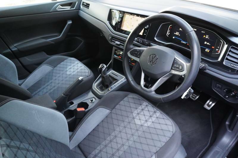 Volkswagen Polo Tsi R-line - 2025 25 HJ25XTZ Black #6