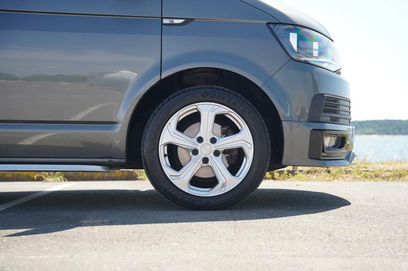 Volkswagen Transporter 2.0 Tdi Bmt 150 Highline Kombi Van Dsg Grey #37