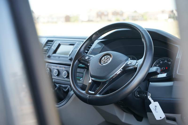 Volkswagen Transporter 2.0 Tdi Bmt 150 Highline Kombi Van Dsg Grey #20