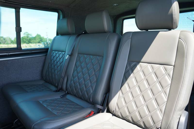 Volkswagen Transporter 2.0 Tdi Bmt 150 Highline Kombi Van Dsg Grey #11